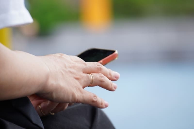 安全にエロサイトを見るコツ(スマホ編)